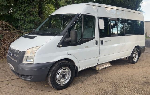 Ford Transit 135 T350 Rwd 15 seat minibus