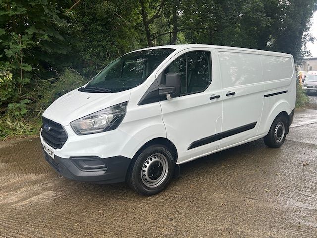 Ford Transit custom L2 H1 130ps 340